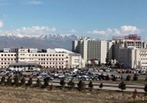 A.Ü'den yine bir ilk